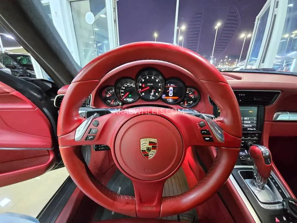 Porsche 911 2014 for Sale in Sharjah Image-10