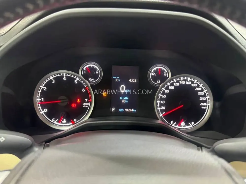 Toyota Land Cruiser 2023 for Sale in Dubai Image-12