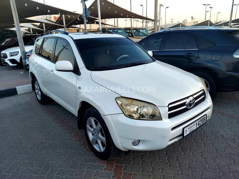 تويوتا راف 4 2006 for Sale in الشارقة Image-7