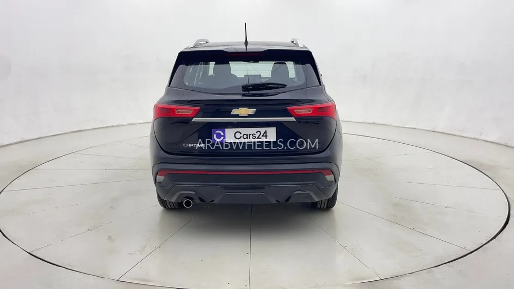 Chevrolet Captiva 2021 for Sale in Dubai Image-4