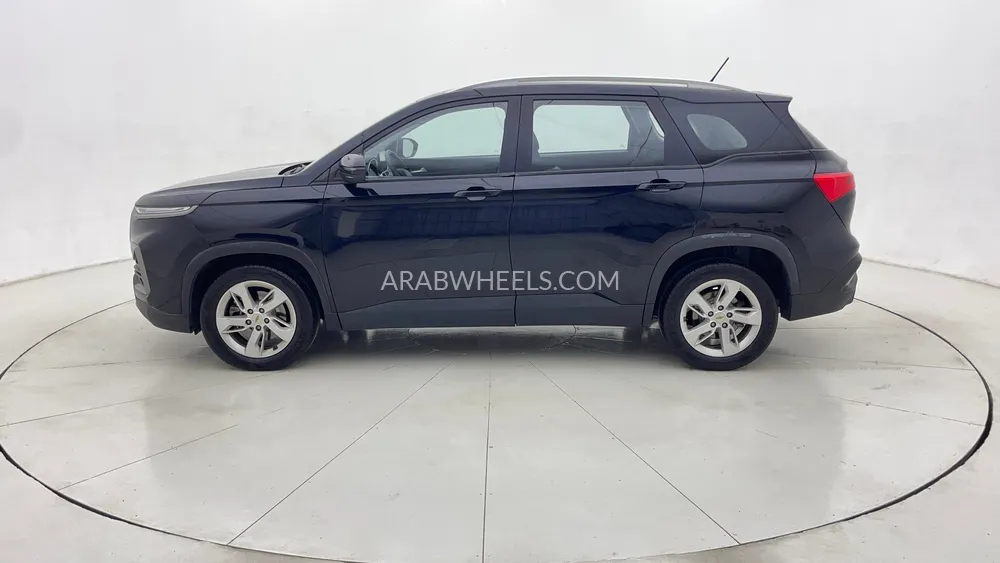 Chevrolet Captiva 2021 for Sale in Dubai Image-6
