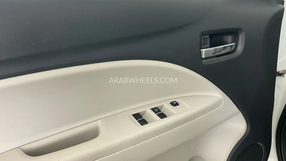 ميتسوبيشي أتراج 2019 for Sale in الشارقة Image-25