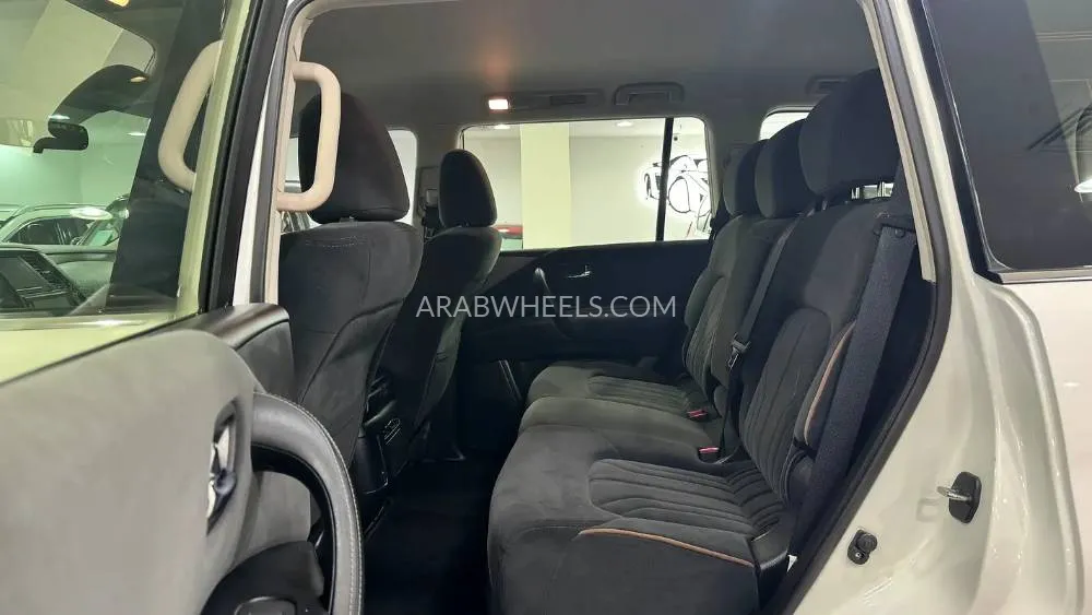 Nissan Patrol 2024 for Sale in Dubai Image-7