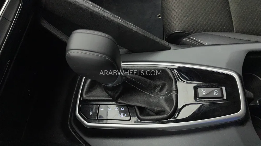 رينو كوليوس 2024 for Sale in دبي Image-17