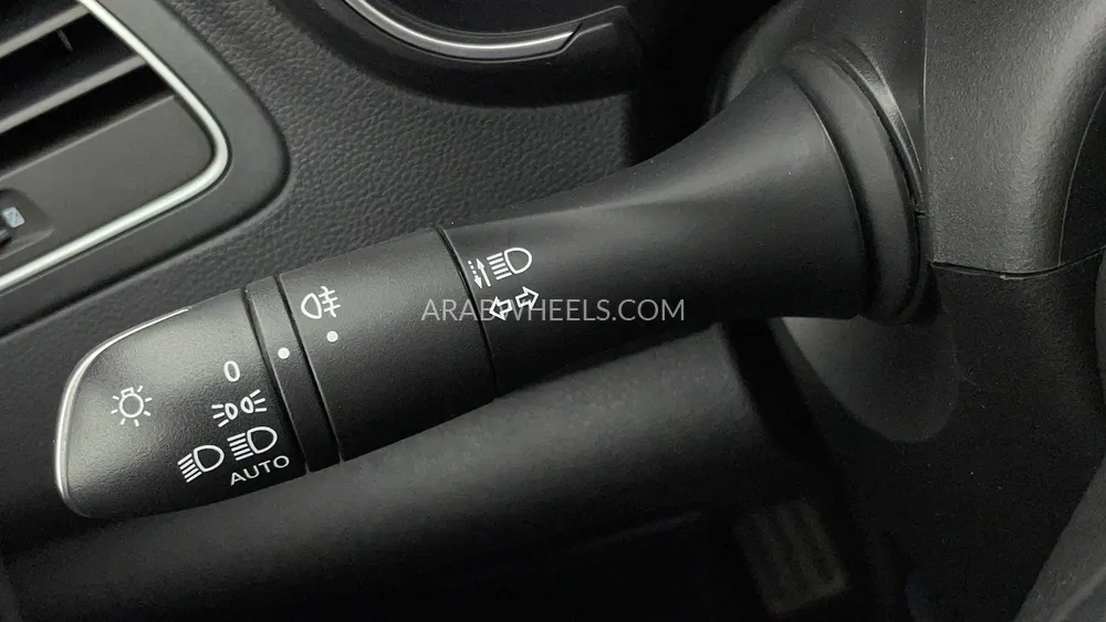 رينو كوليوس 2024 for Sale in دبي Image-33