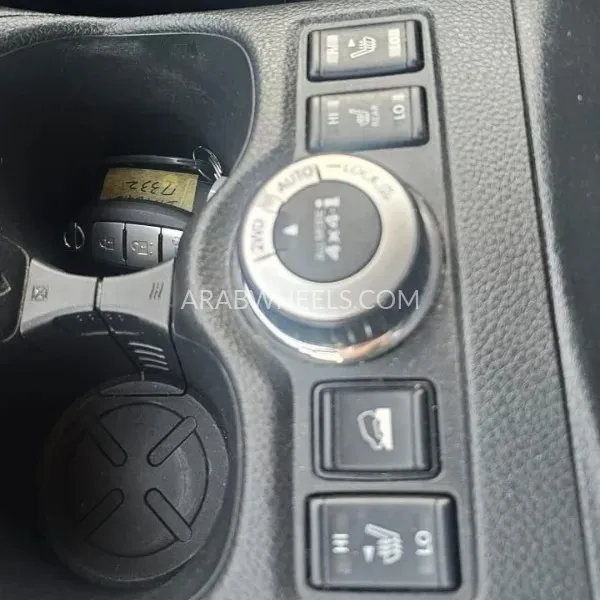 Nissan X-Trail 2018 for Sale in Dubai Image-21