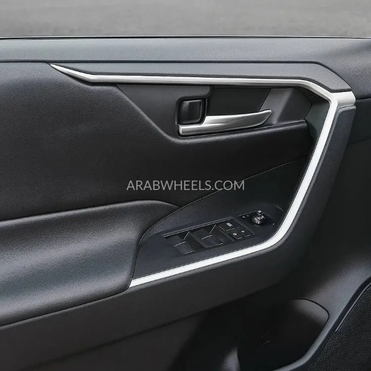 Toyota Rav4 2021 for Sale in Dubai Image-16