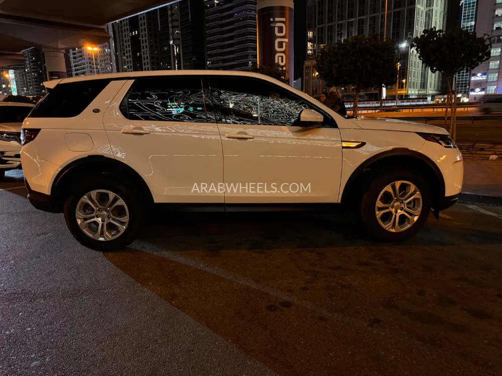 Land Rover Discovery Sport 2021 for Sale in Dubai Image-11