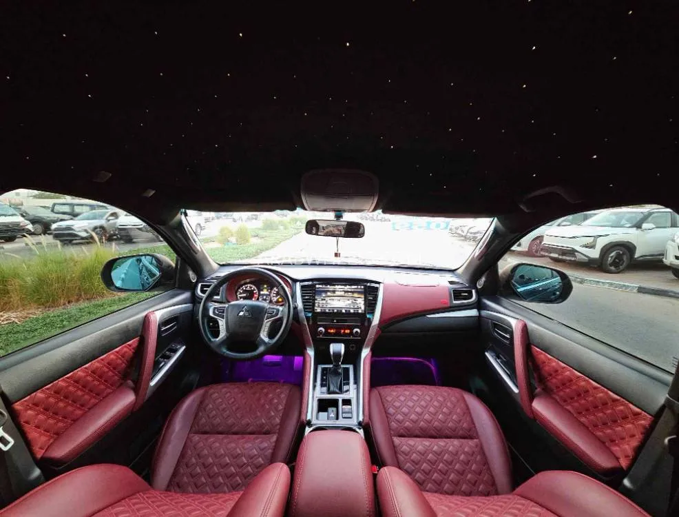 ميتسوبيشي مونتيرو 2020 for Sale in دبي Image-10