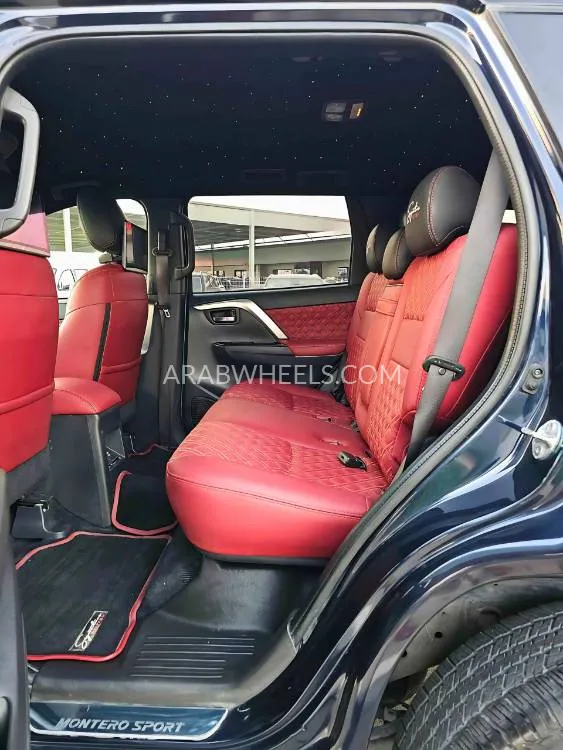 ميتسوبيشي مونتيرو 2020 for Sale in دبي Image-13