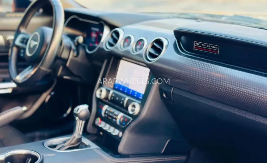 Ford Mustang 2019 for Sale in Sharjah Image-11