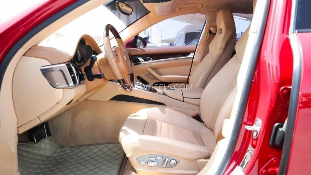 بورشه باناميرا 2013 for Sale in الشارقة Image-7