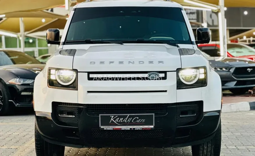 لاند روفر ديفندر 2023 for Sale in الشارقة Image-3