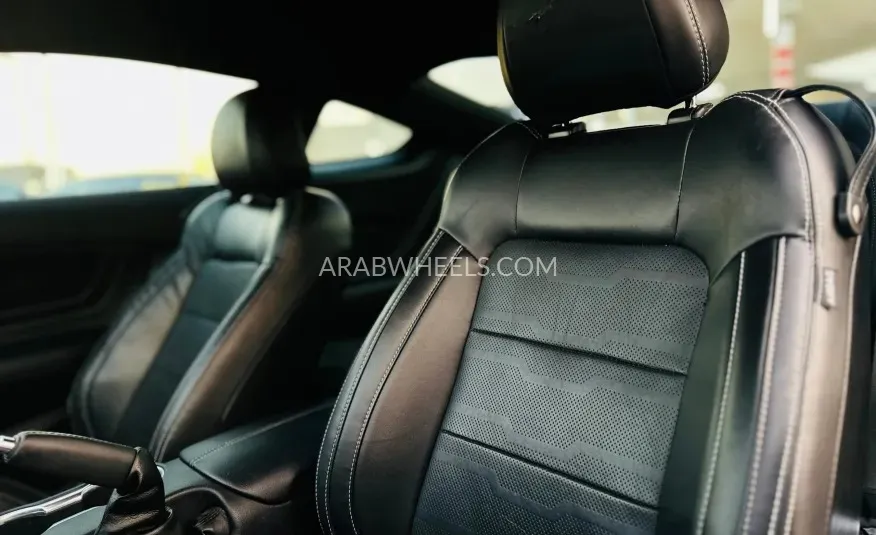 Ford Mustang 2021 for Sale in Sharjah Image-11