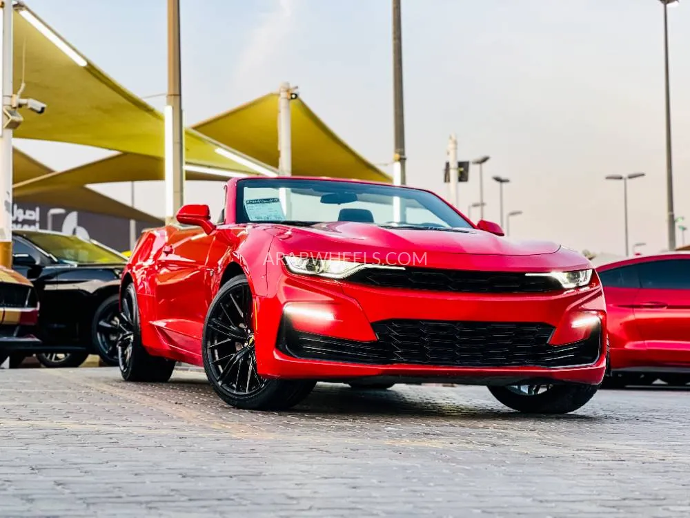 Chevrolet Camaro 2022 for Sale in Sharjah Image-2