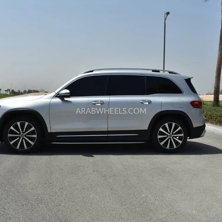 مرسيدس بنز GLB 2020 for Sale in عجمان Image-6