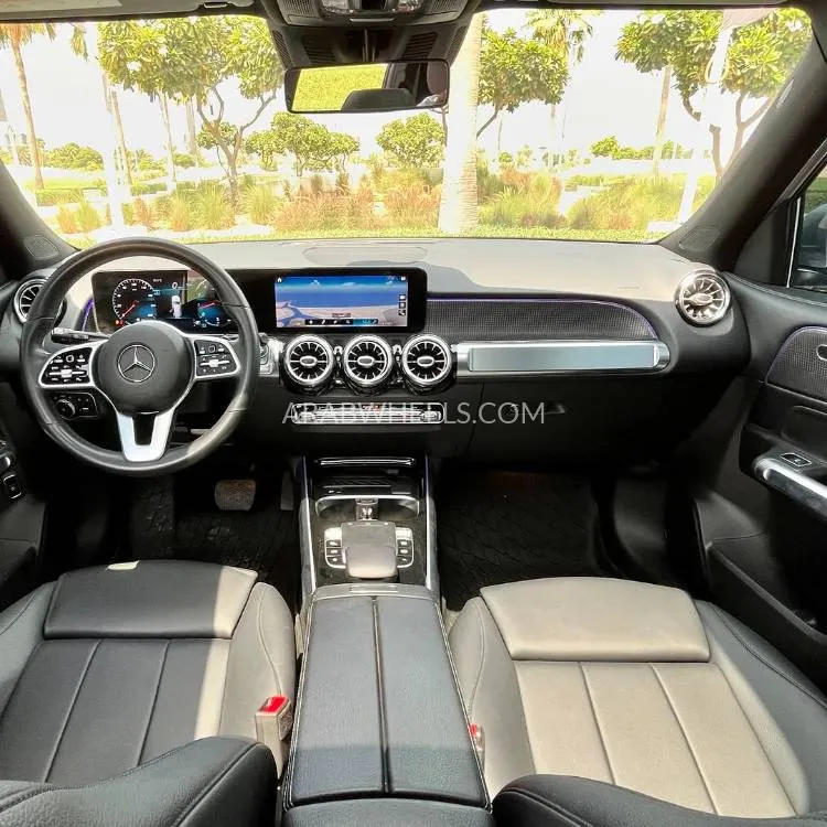 مرسيدس بنز GLB 2020 for Sale in عجمان Image-8