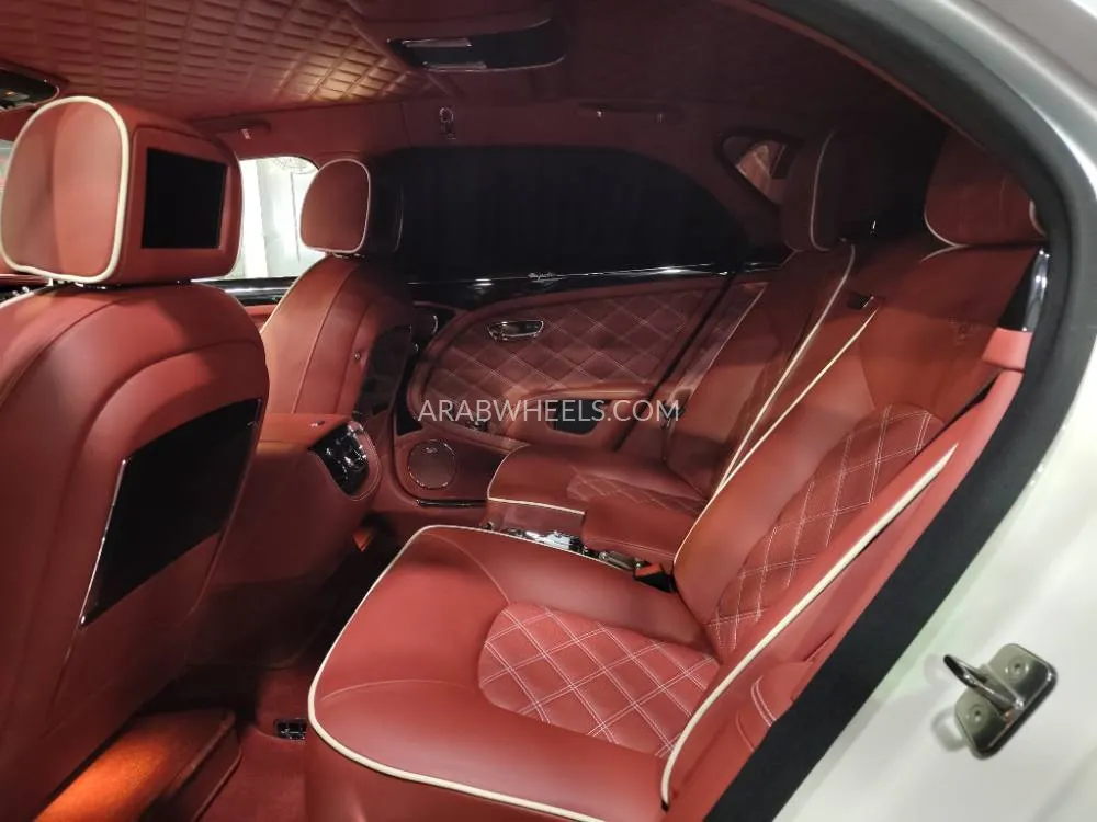 Bentley Mulsanne 2014 for Sale in Dubai Image-19