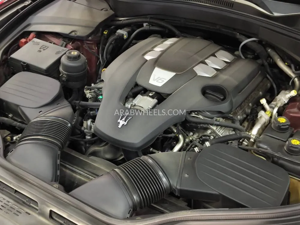 Maserati Levante 2017 for Sale in Dubai Image-16