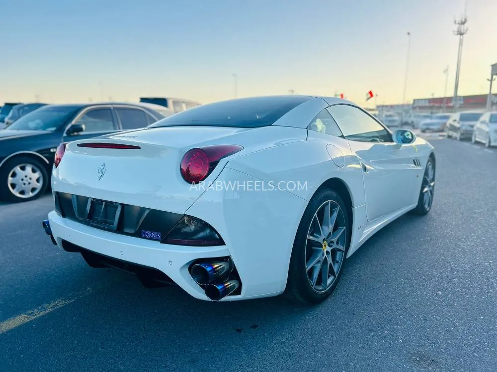 فيراري كاليفورنيا 2009 for Sale in دبي Image-4