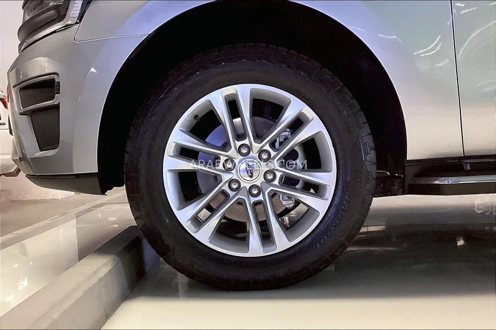 فورد إكسبيديشن 2022 for Sale in الشارقة Image-10