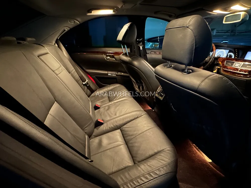 مرسيدس بنز كلاس S 2006 for Sale in أبو ظبي Image-8