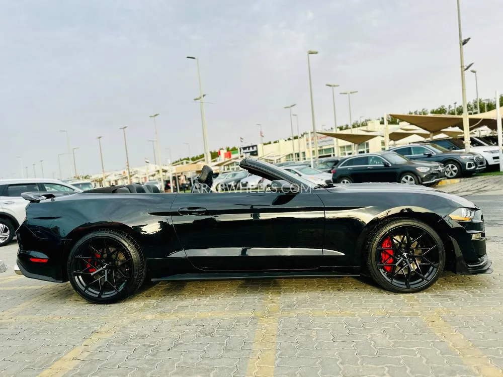 فورد موستانج 2015 for Sale in الشارقة Image-4