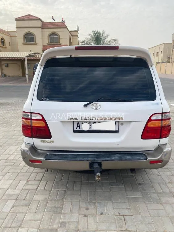 Toyota Land Cruiser 2002 for Sale in Ajman Image-4