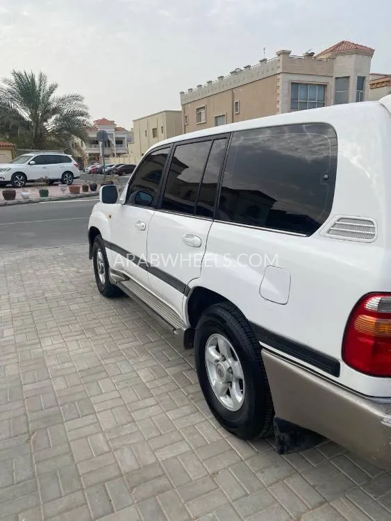Toyota Land Cruiser 2002 for Sale in Ajman Image-6
