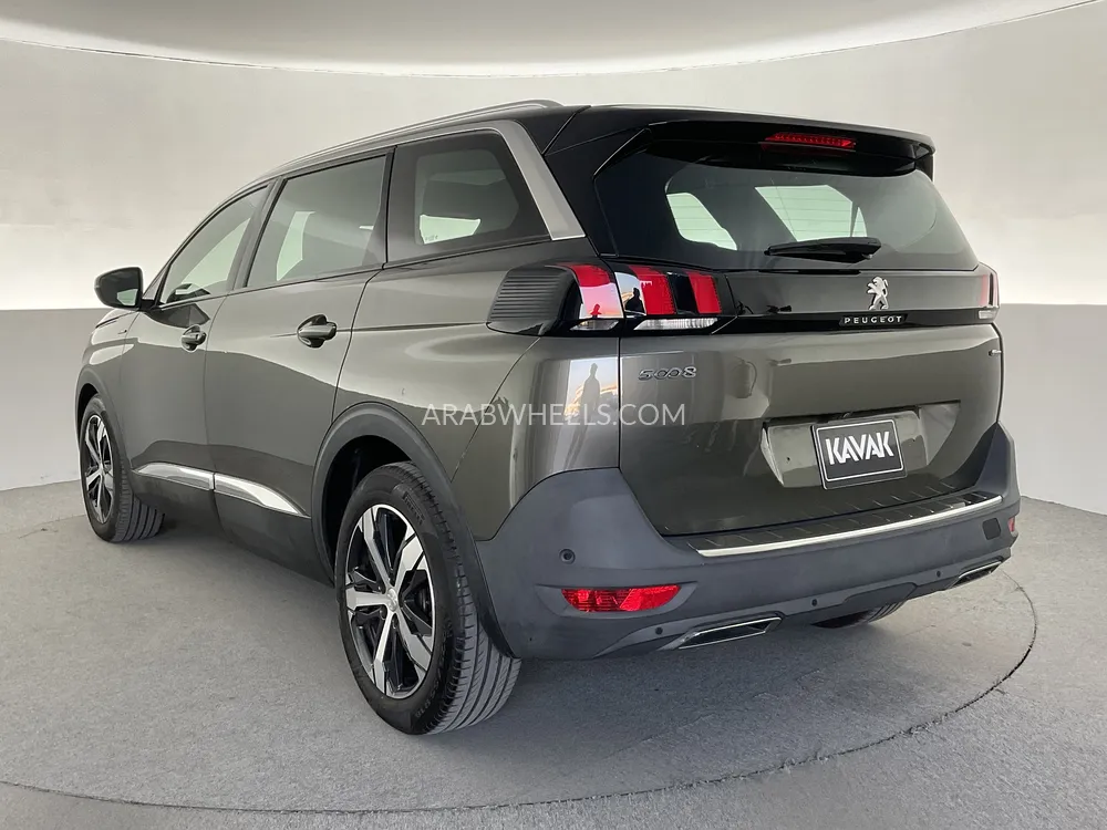 Peugeot 5008 2020 for Sale in Dubai Image-3