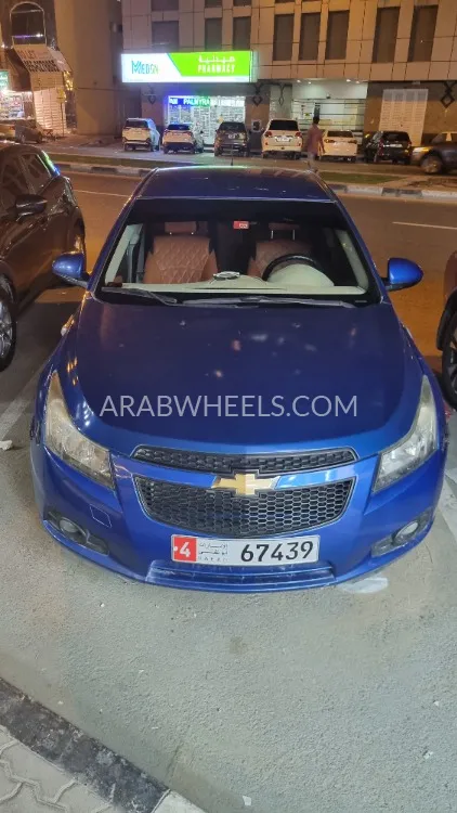 Chevrolet Cruze 2012 for Sale in Sharjah Image-4