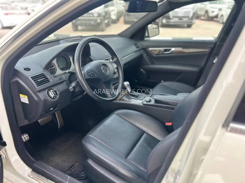 Mercedes Benz C Class 2008 for Sale in Dubai Image-8