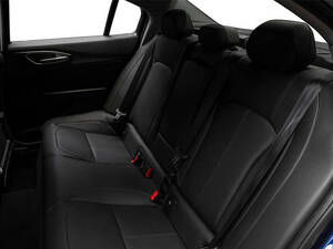 الفا روميو جوليا الداخلية 