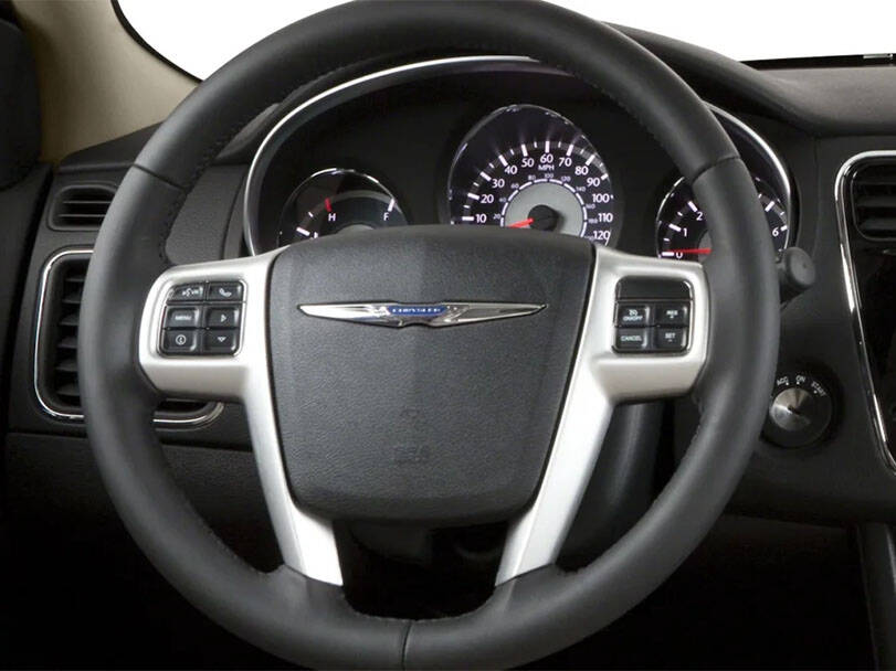 Chrysler 200 1st Generation Interior 