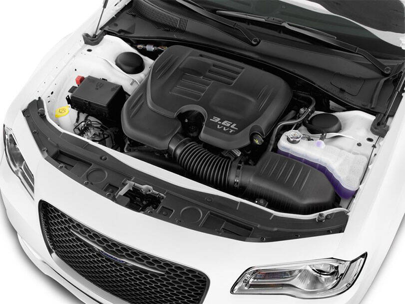 كرايسلر 300 الخارجية 