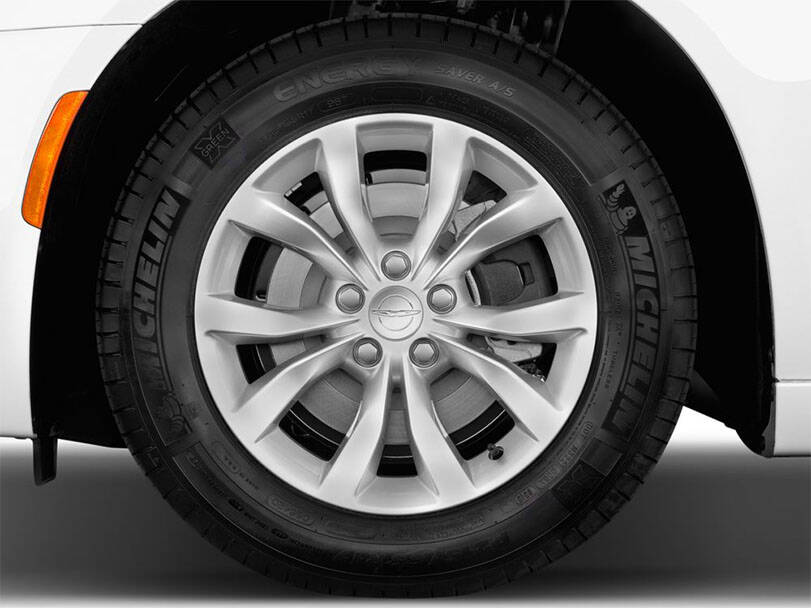 كرايسلر 300 الخارجية 