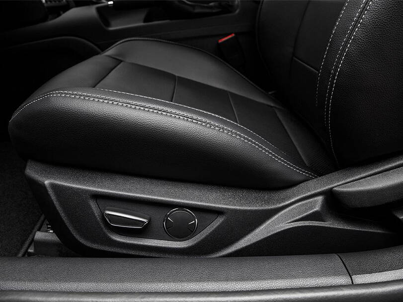 فورد موستانج الداخلية 