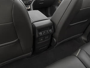 GMC Acadia Interior 