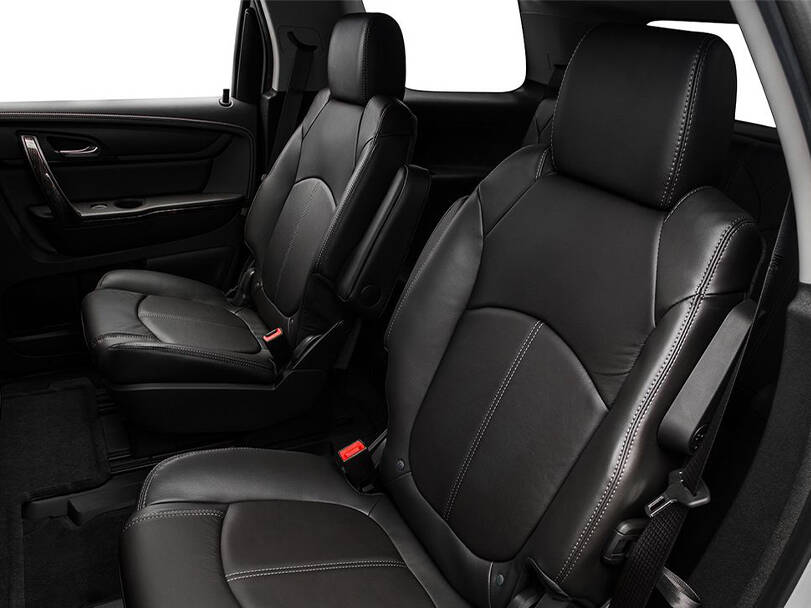 GMC Acadia 1st Generation Interior 