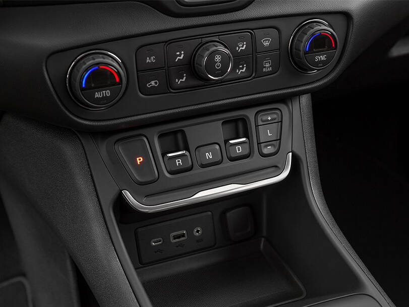 GMC Terrain 2025 Interior 