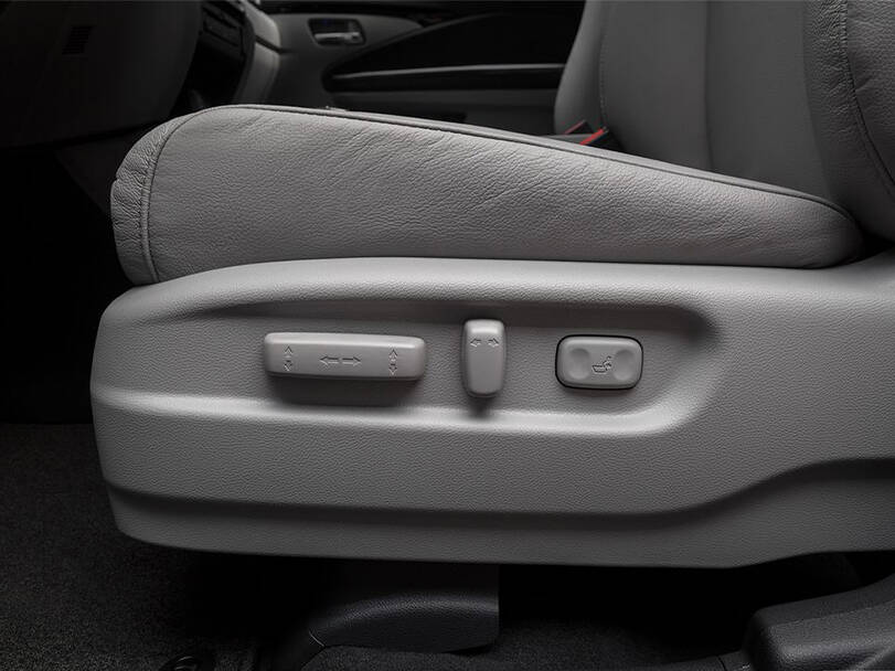 هوندا بايلوت الجيل الثالث (YF5) الداخلية 