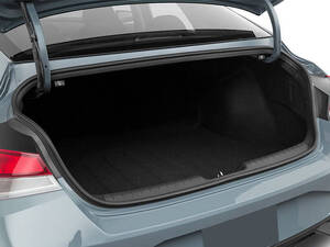 Hyundai Elantra Exterior 