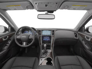 إنفينيتي Q50 الداخلية 