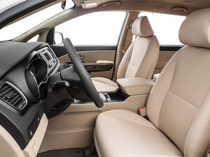 Kia Carnival Interior 