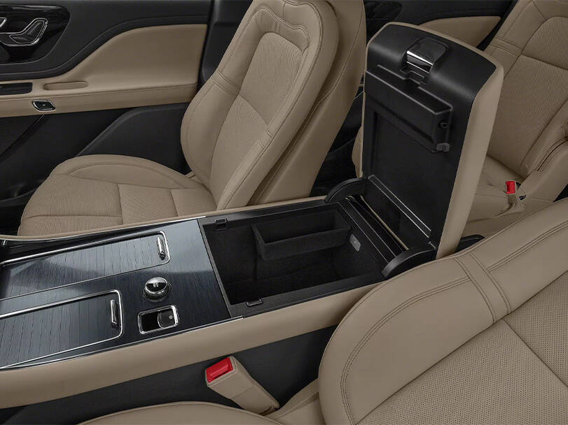 Lincoln Aviator 2025 Interior 