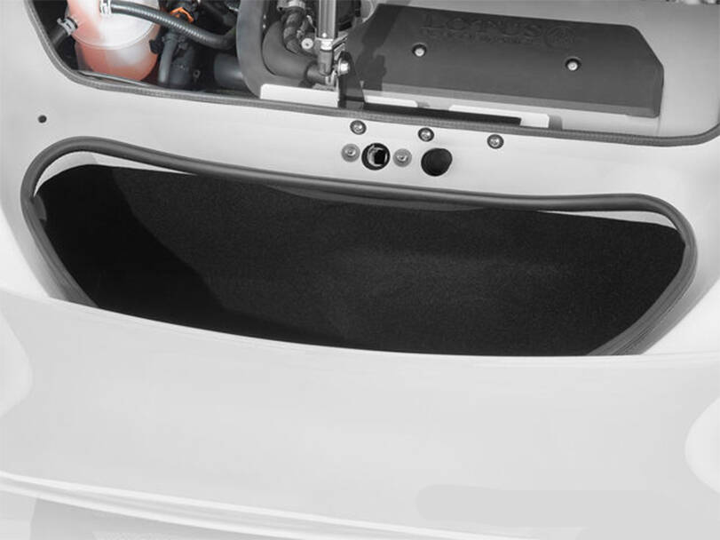 لوتس إكسيج الداخلية 