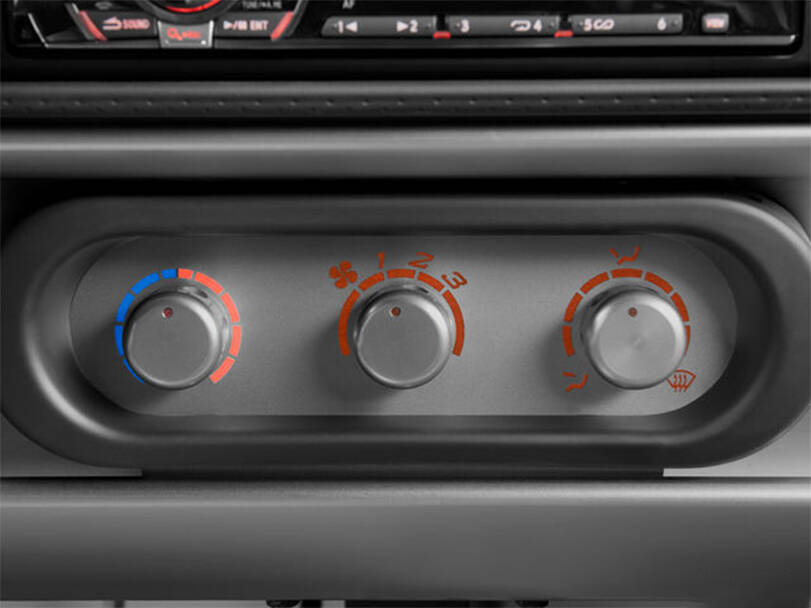 لوتس إكسيج الداخلية 