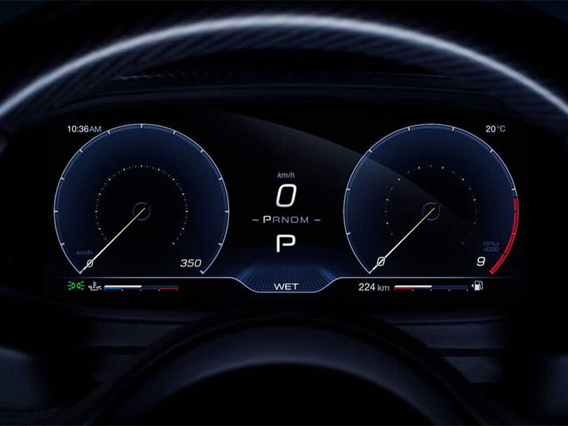 مازيراتي MC20 الداخلية 