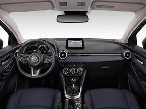 مازدا 2 الداخلية 