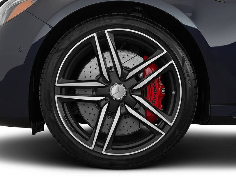 Mercedes Benz E Class Exterior Tyre View